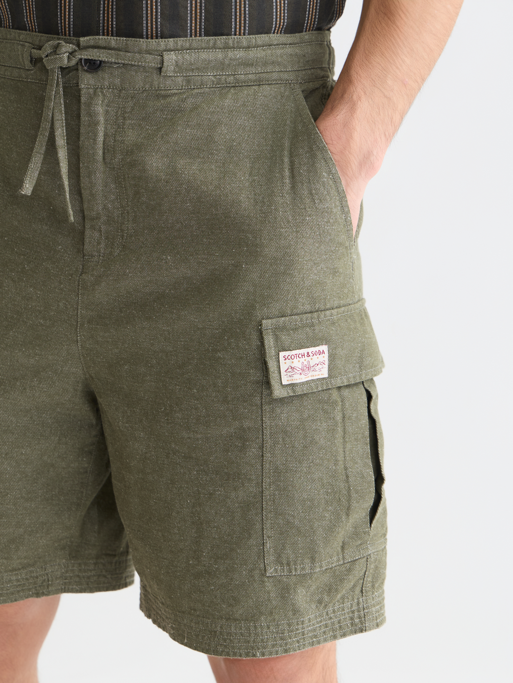 Linen-blend relaxed cargo bermuda shorts