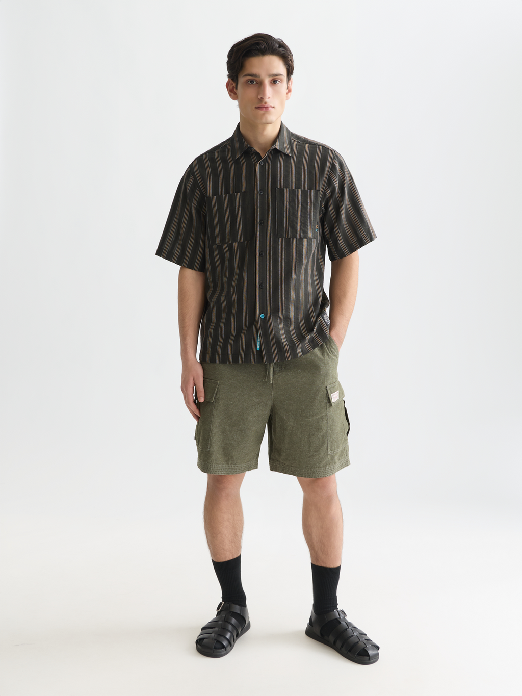 Linen-blend relaxed cargo bermuda shorts