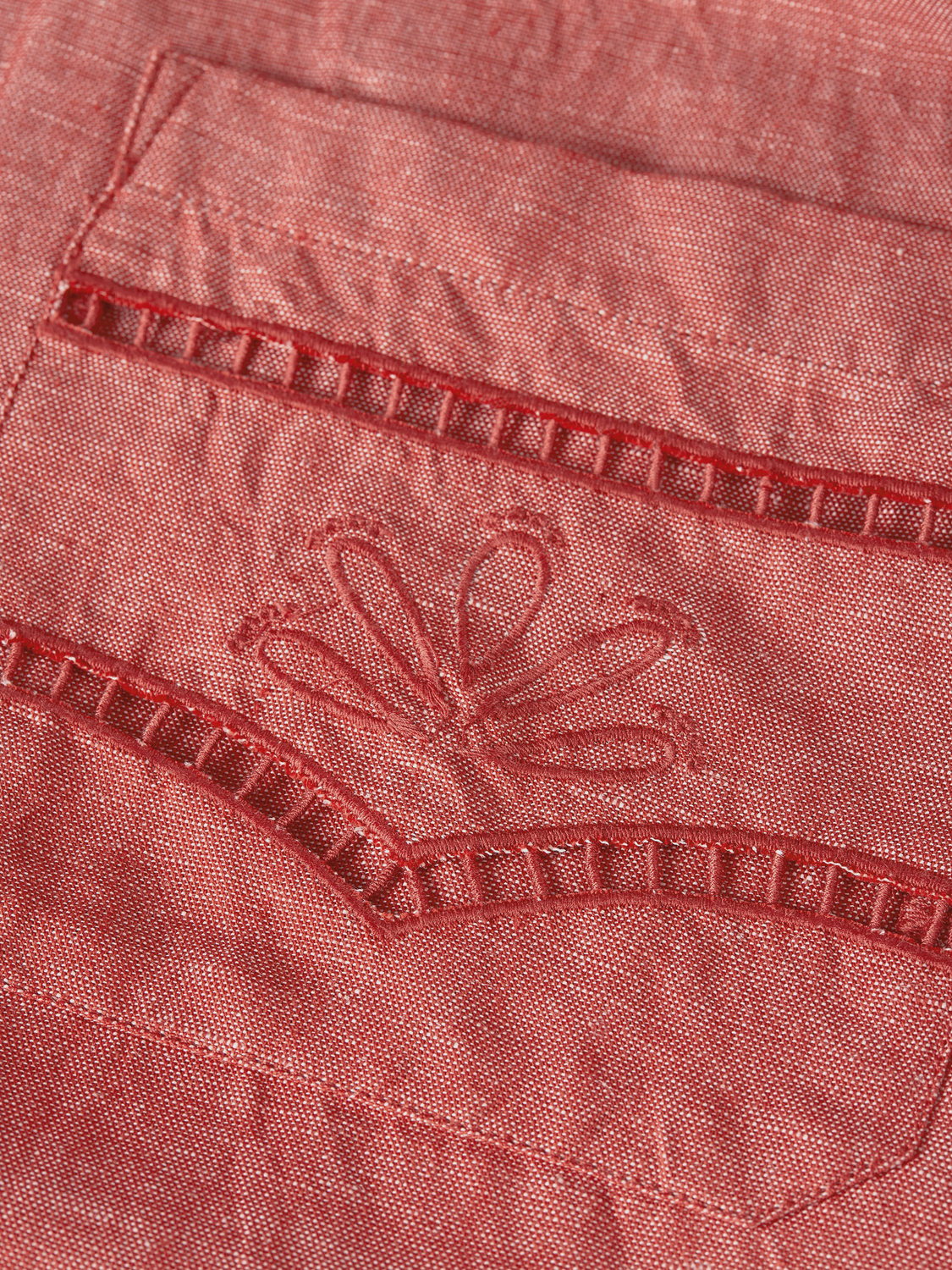 Embroidered linen-blend wide bermuda shorts