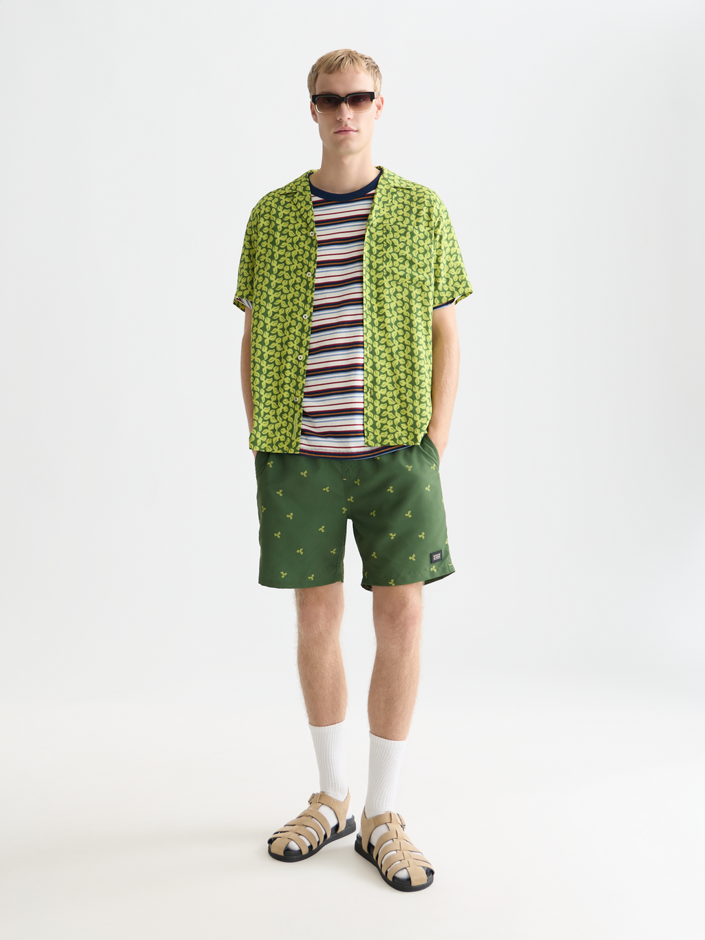print mid-length swim shorts