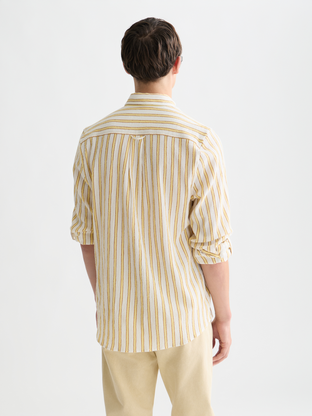 Striped crinkle structure shirt