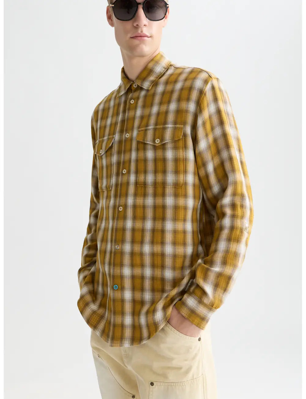 Double Cloth Check Relaxed Fit Shirt detail shot of fabric and craftsmanship by Scotch & Soda