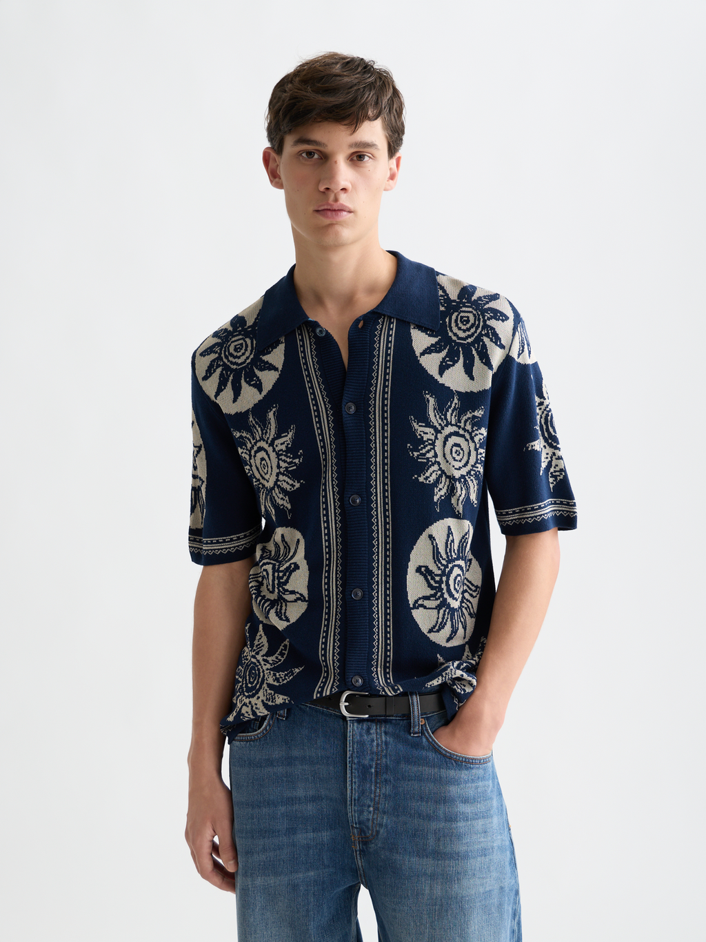 Knitted jaquard short sleeve shirt