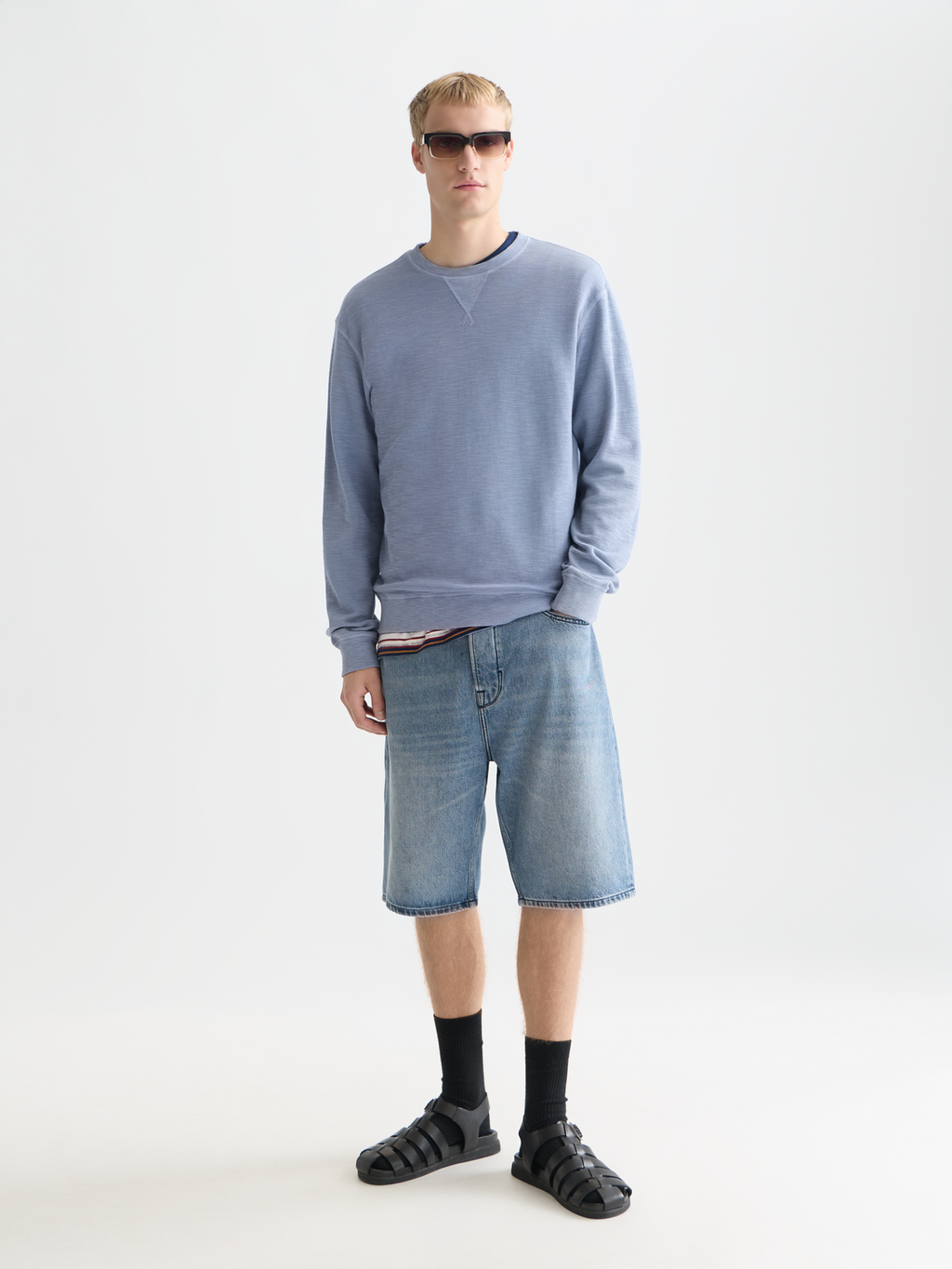 Garment-dyed sweatshirt