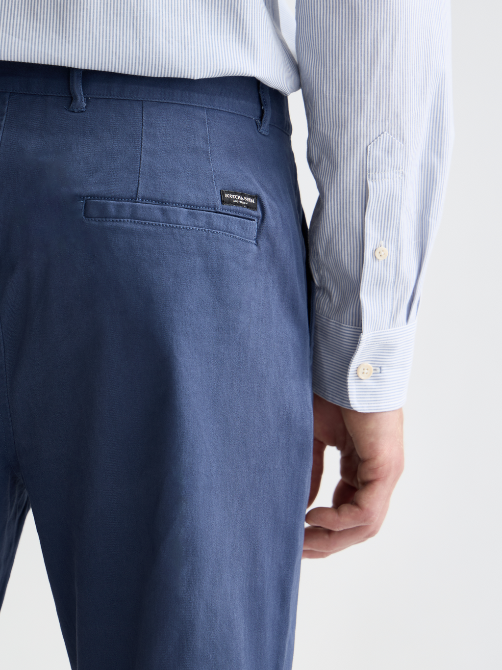 Seasonal Essentials Stuart chino