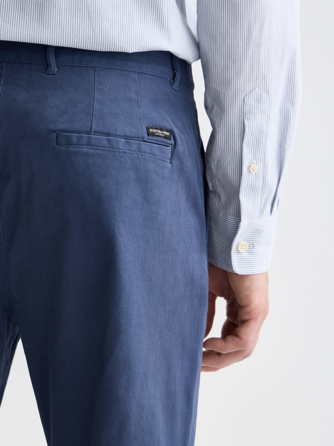 Seasonal Essentials Stuart chino