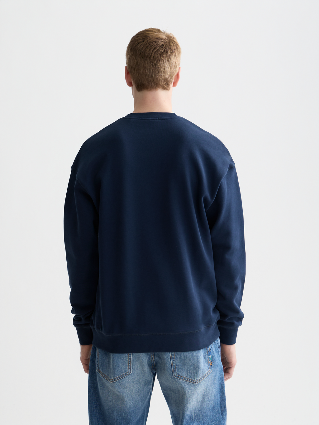 Seasonal Essentials logo relaxed sweatshirt