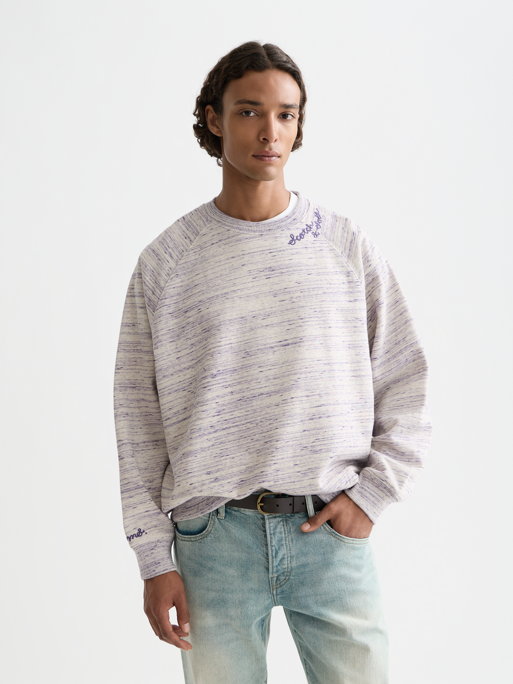 Embroidered loose sweatshirt