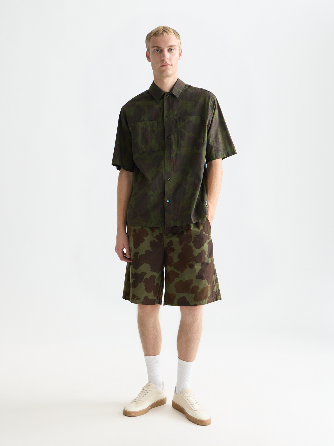 Printed cotton relaxed short sleeve shirt