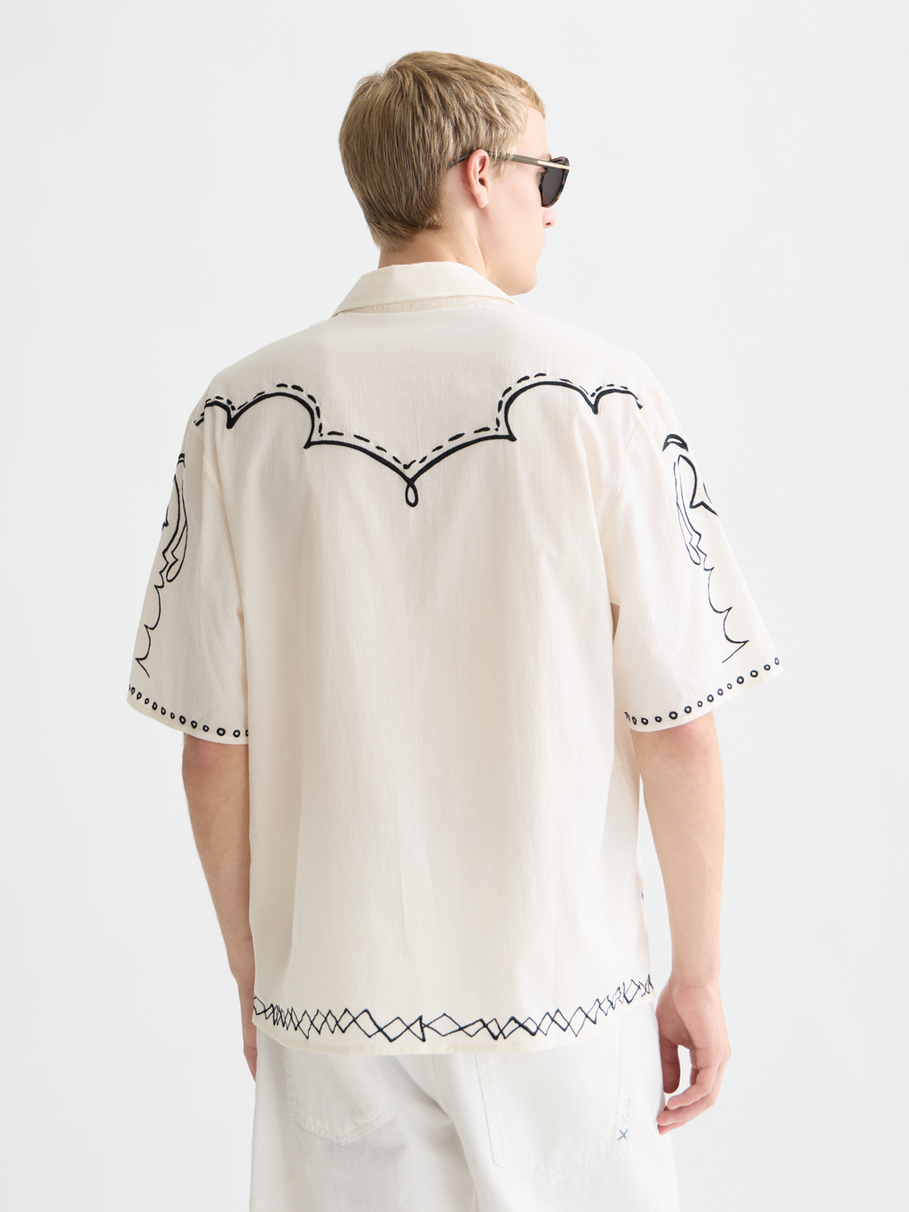 Embroidered seersucker relaxed short sleeve shirt