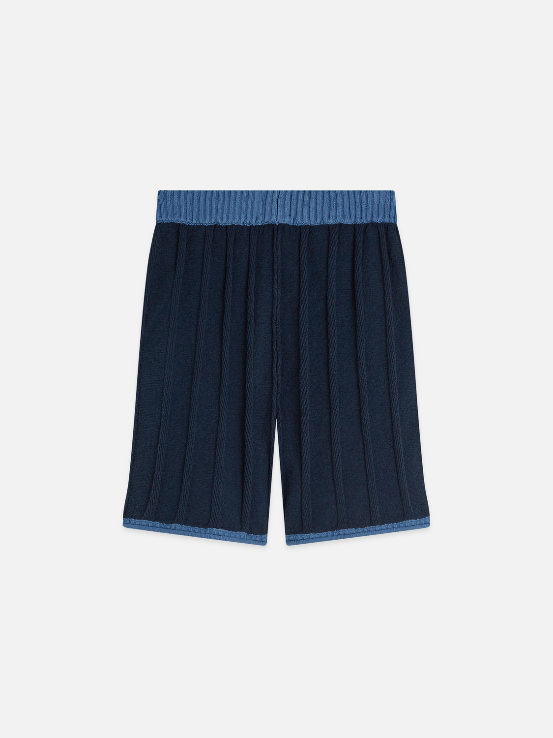 Structured knitted shorts