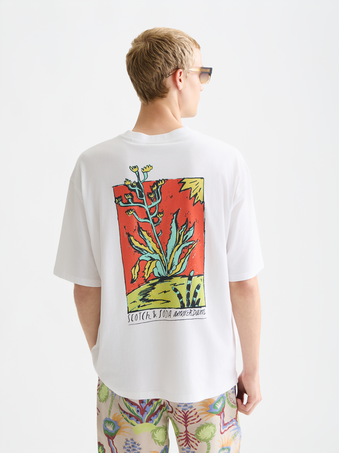 artwork loose T-shirt