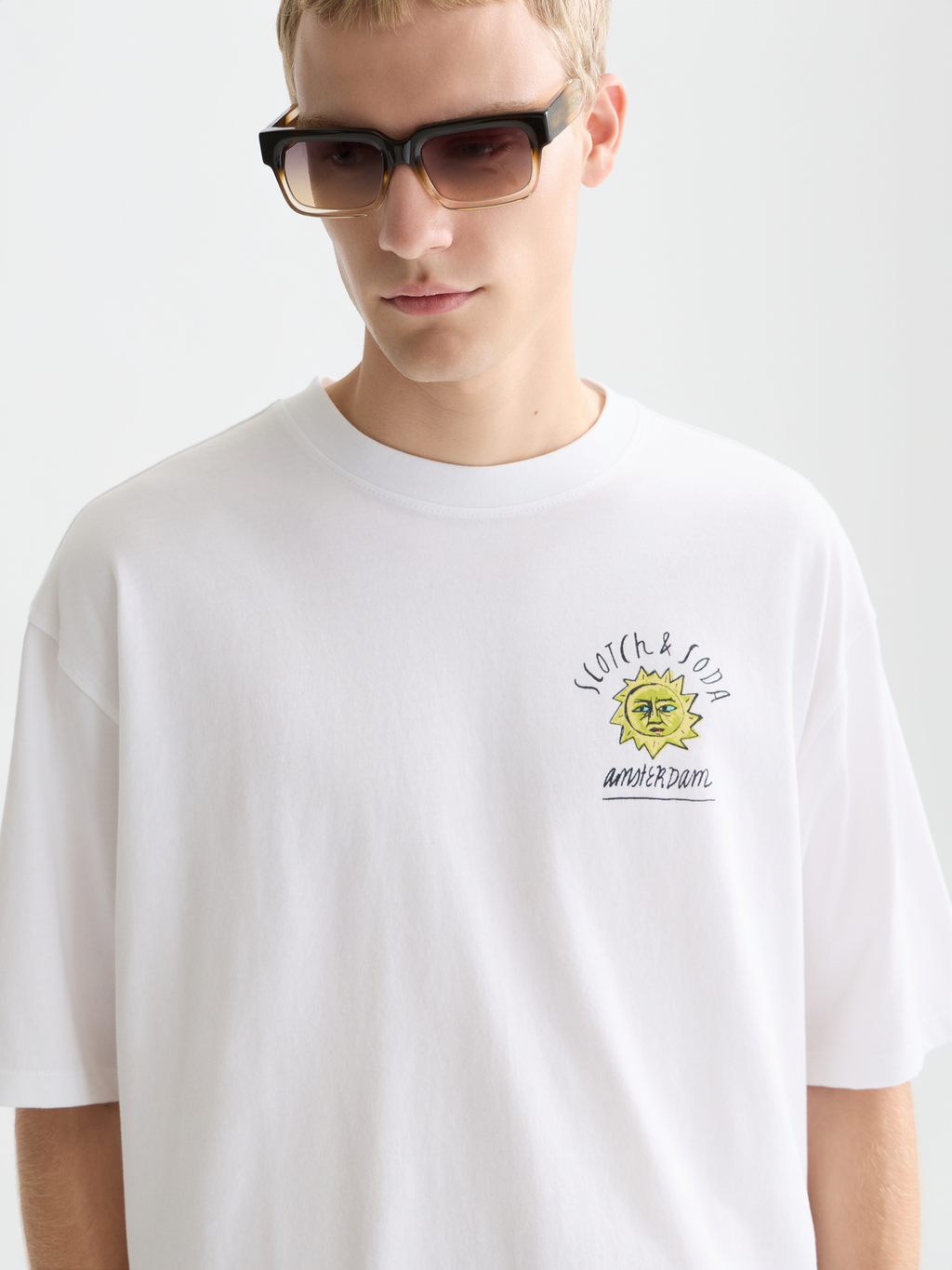 artwork loose T-shirt