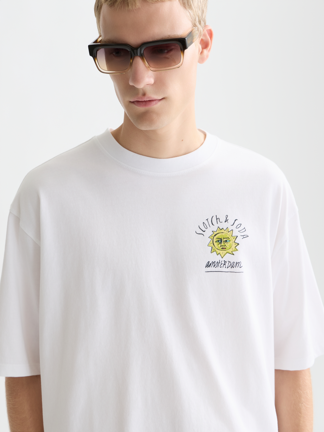 artwork loose T-shirt
