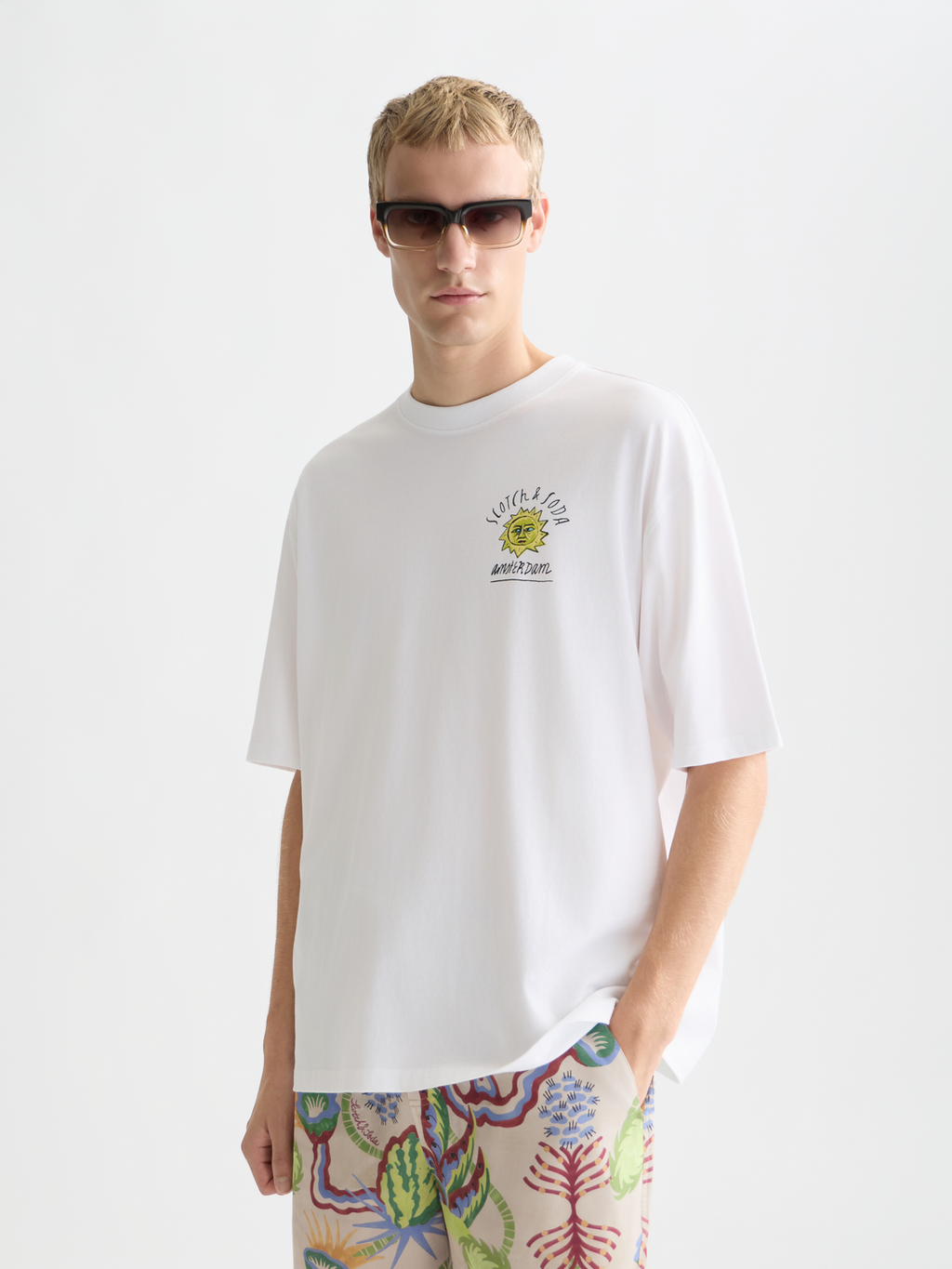 artwork loose T-shirt