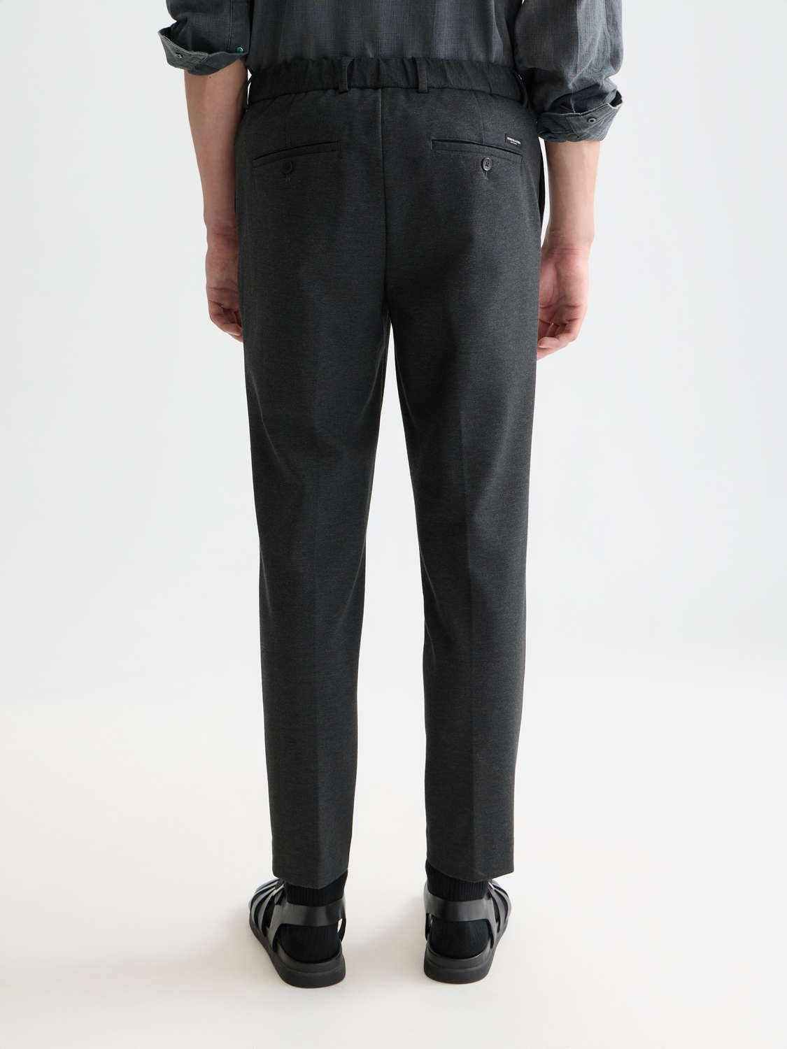 Finch yarn-dyed jersey tapered jogger