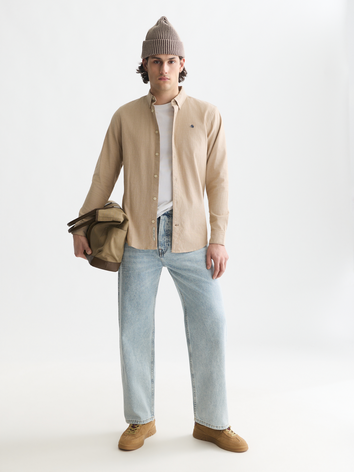 Seasonal Essentials oxford solid shirt