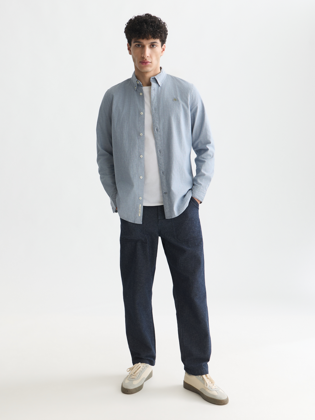 Seasonal Essentials oxford solid shirt