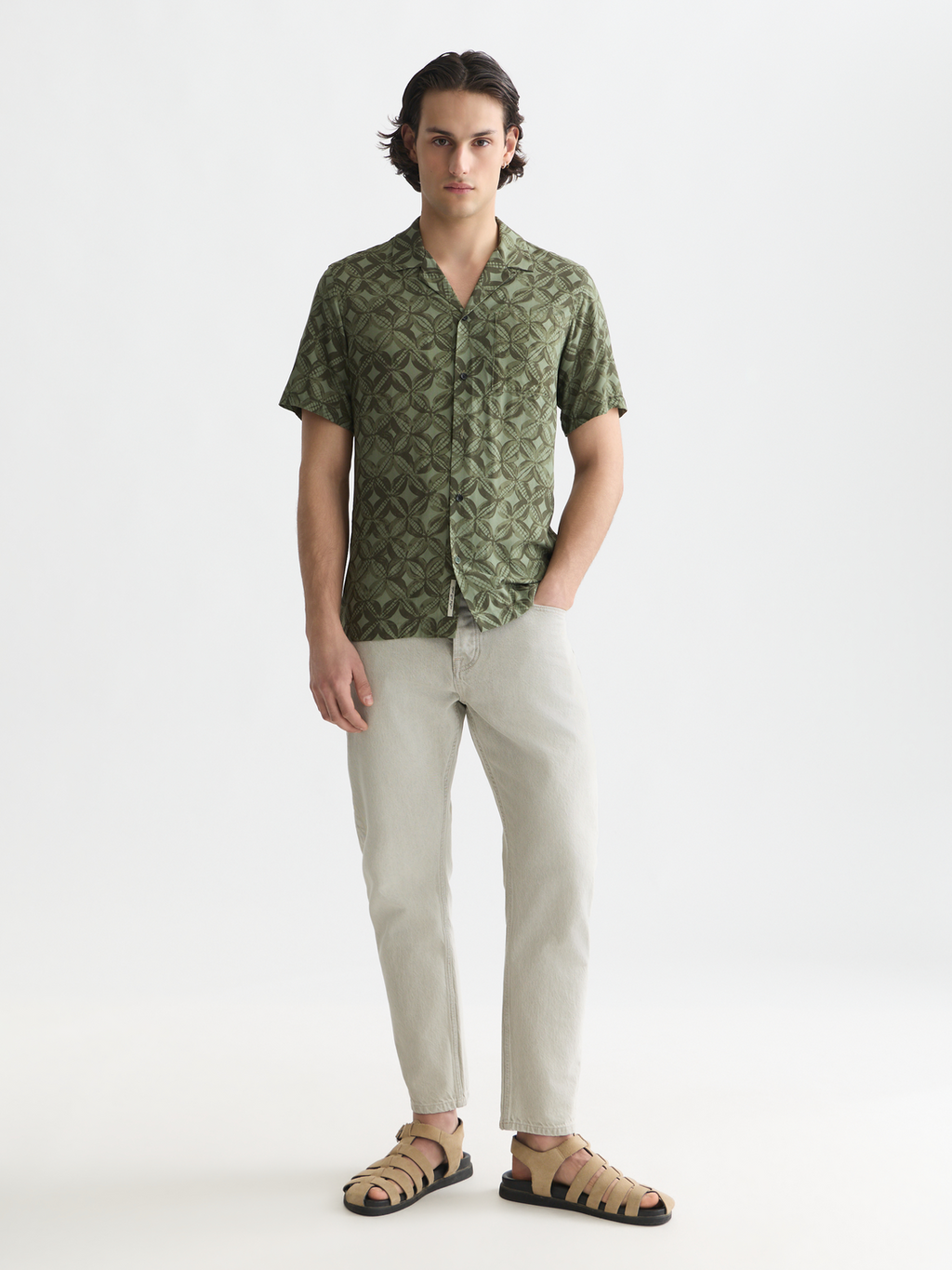 Printed short-sleeved shirt