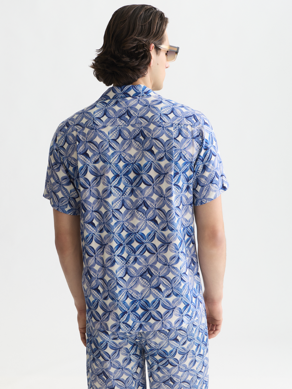 Printed short-sleeved shirt