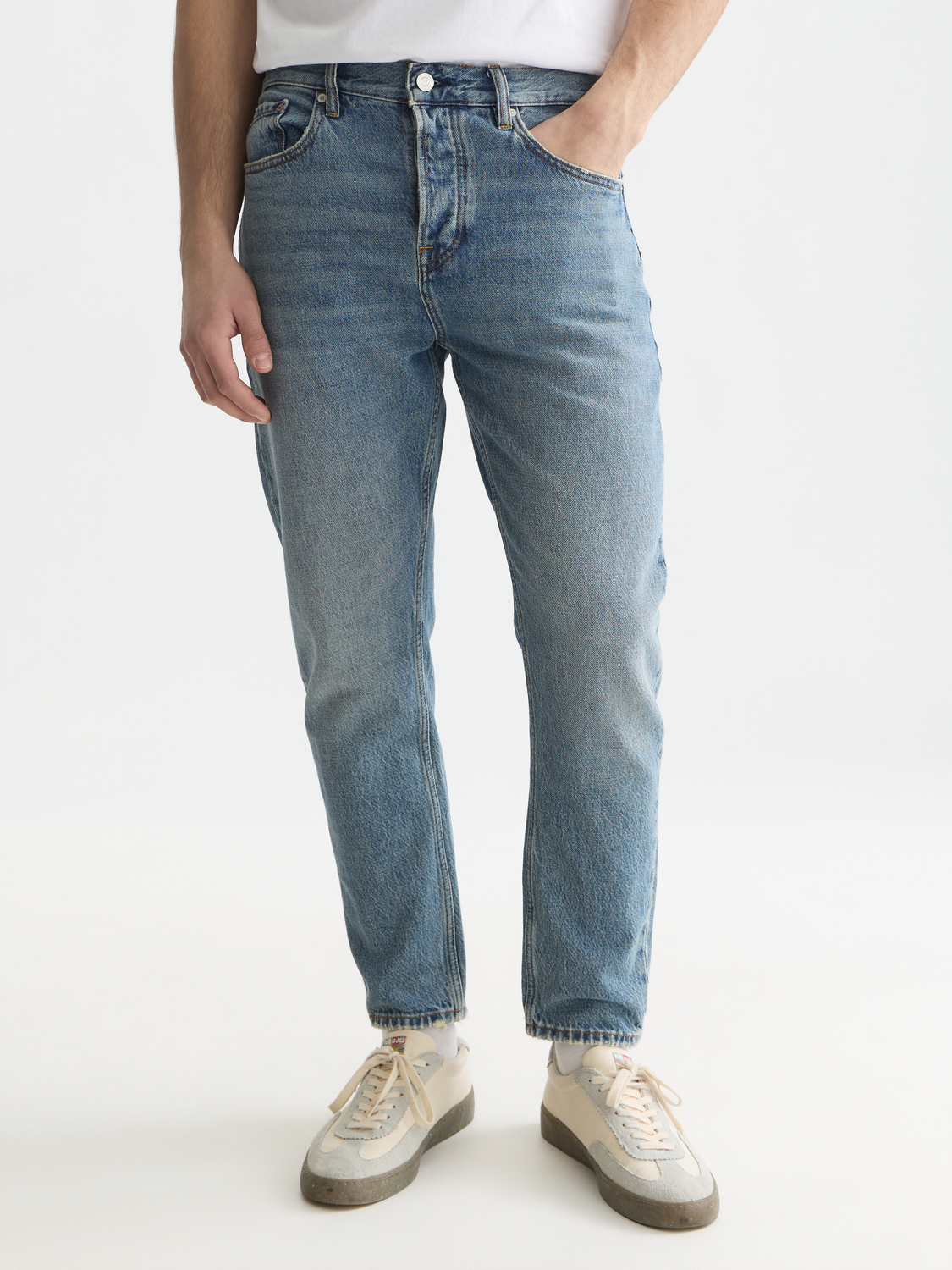 The Dean loose tapered denim