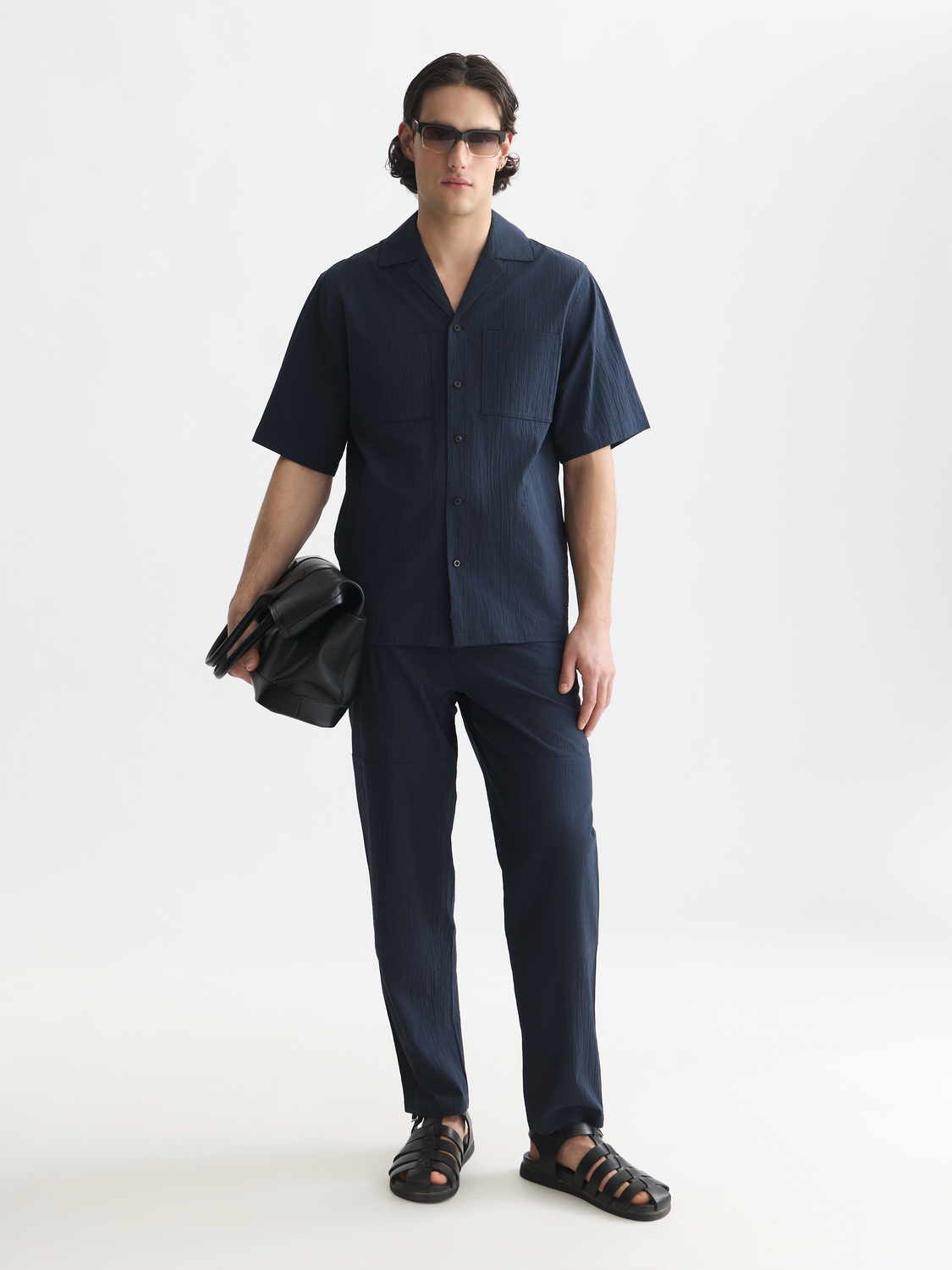 Crinkled cotton-blend relaxed straight chino