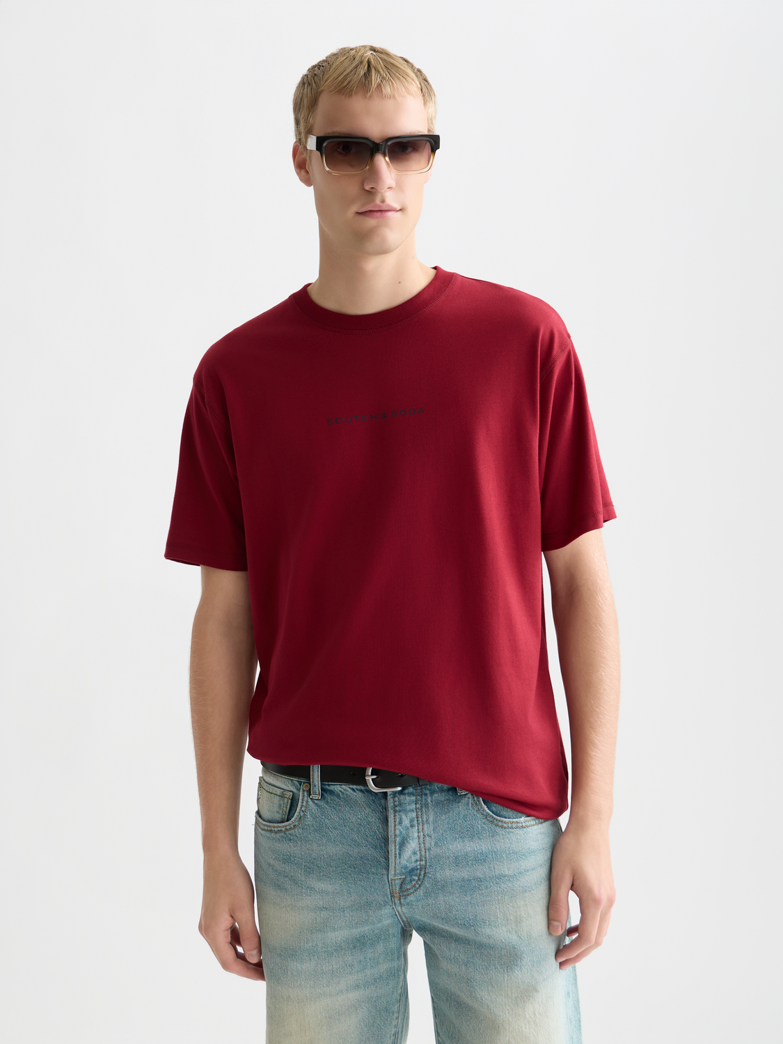 Seasonal Essentials Artwork Relaxed T-shirt