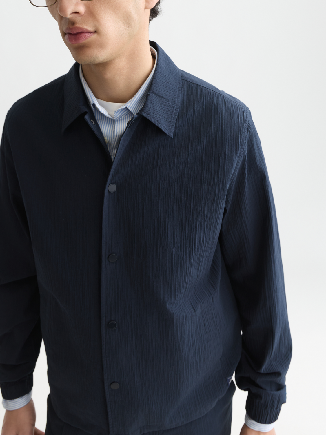 Crinckled cotton-blend coach jacket