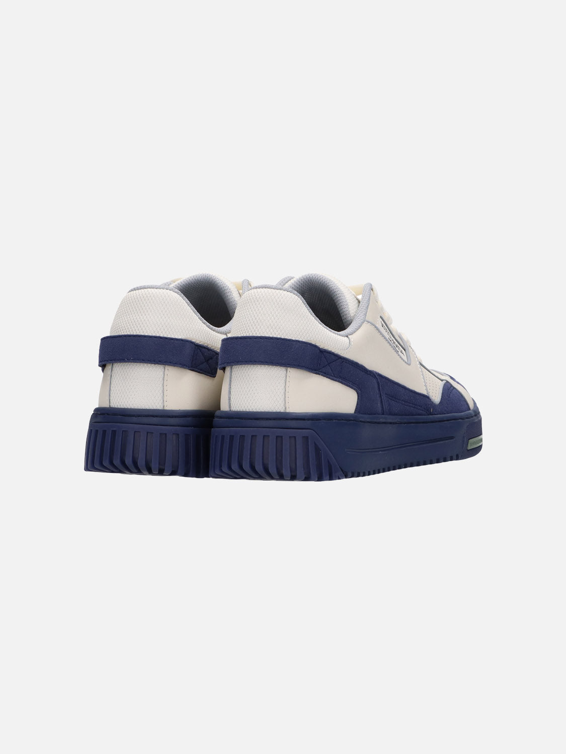 New Cup - Sneakers