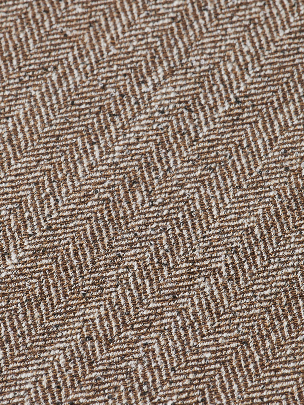 Herringbone yarn-dyed pleated baggy chino