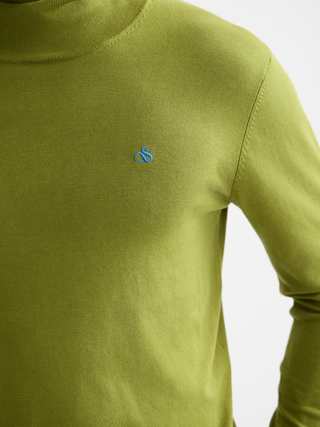 turtleneck sweater