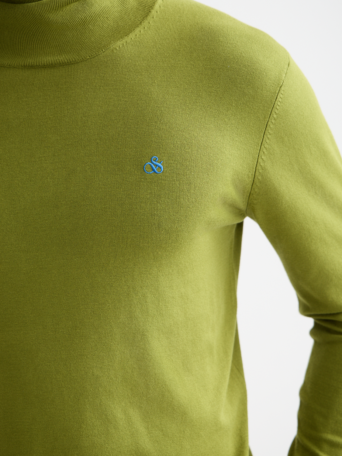 turtleneck sweater