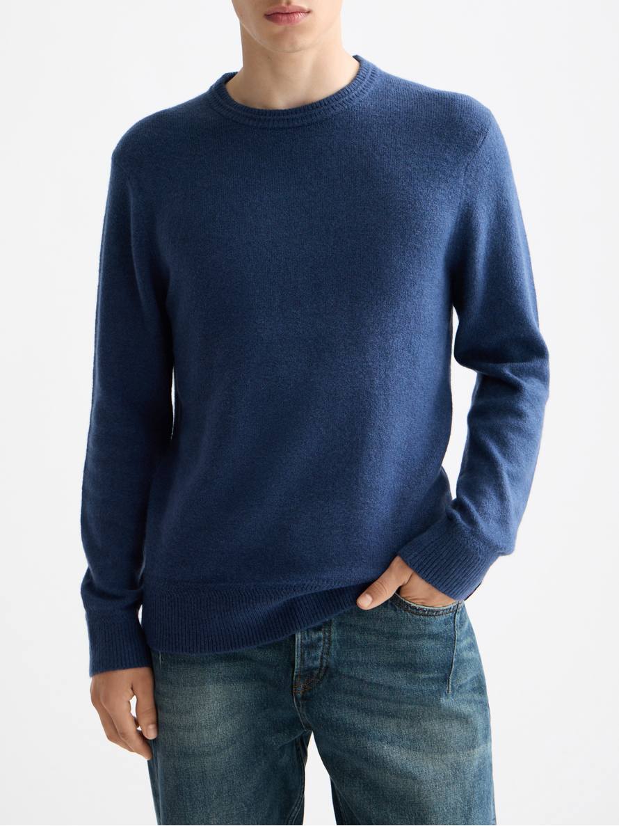 Soft knit regular fit crew neck