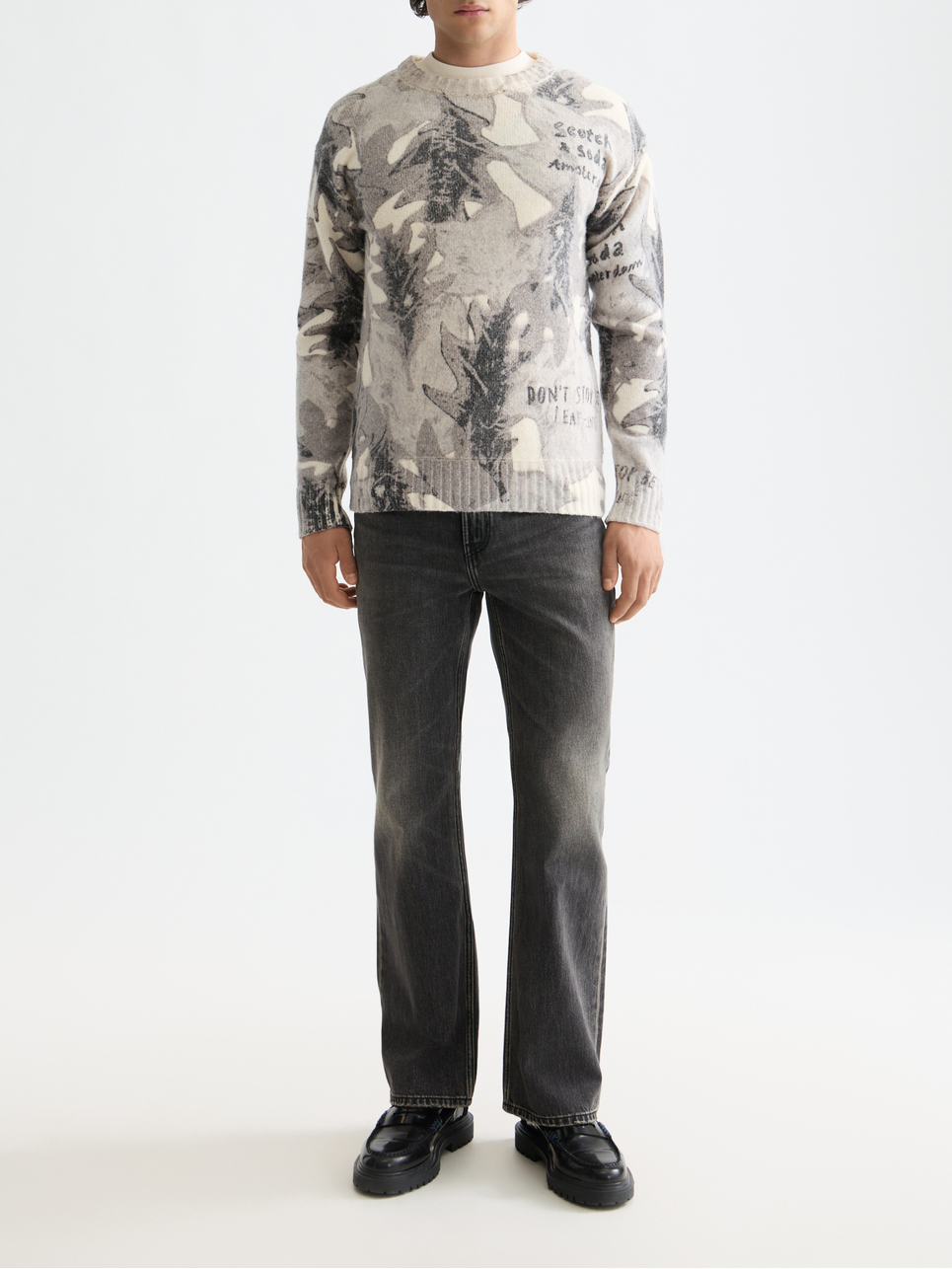 Printed dropped shoulder pullover