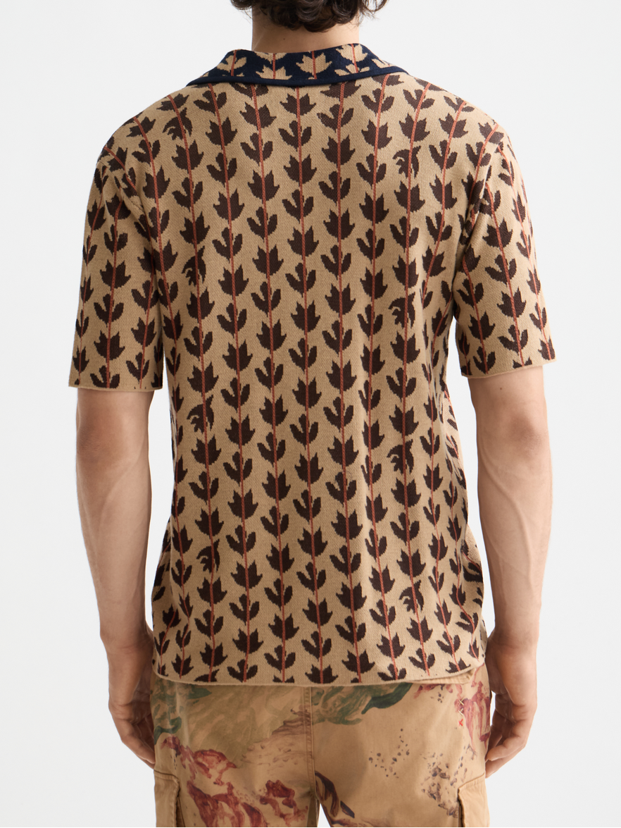 Knitted short sleeve shirt