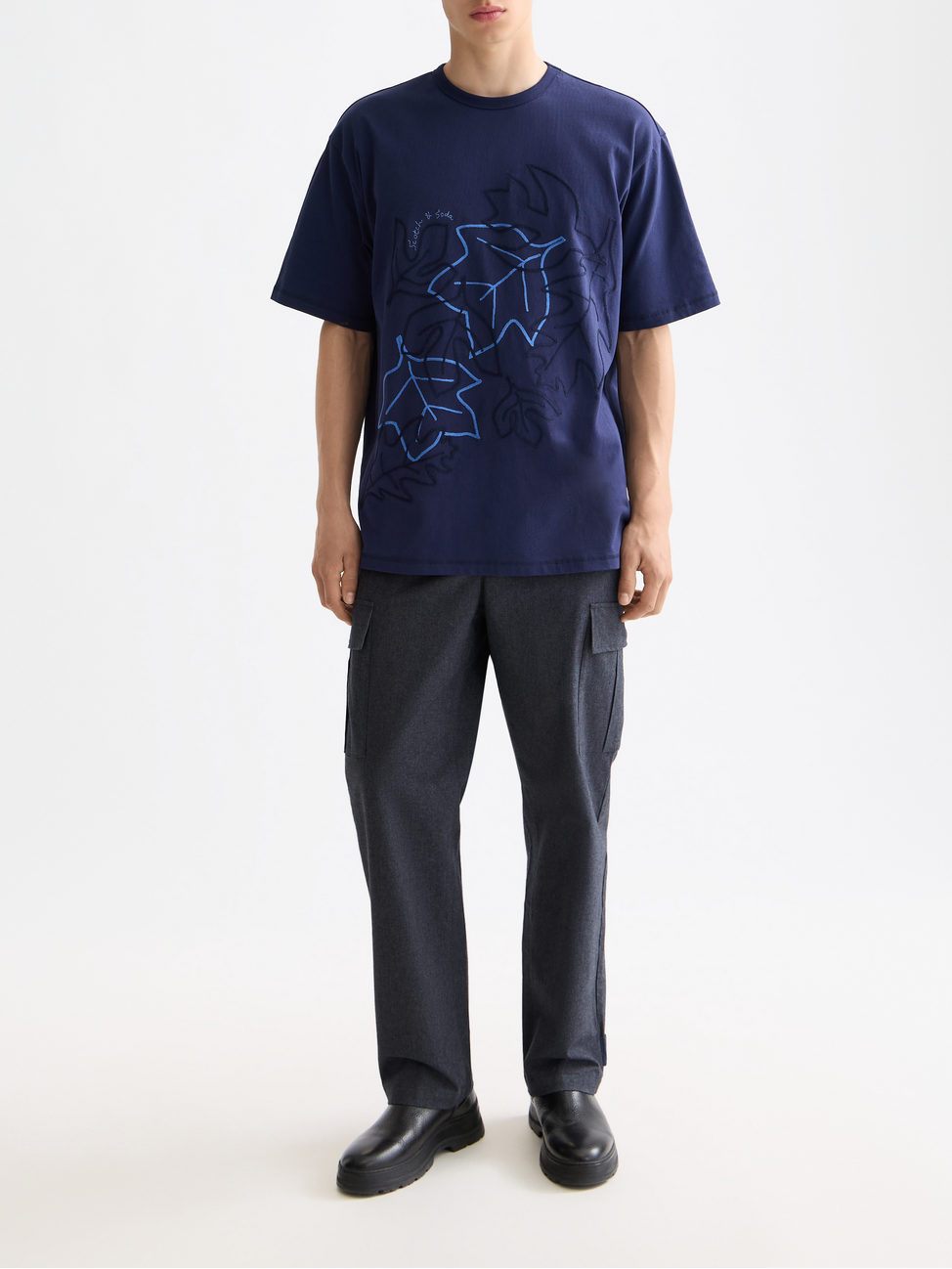 Loose Embroidery T-shirt