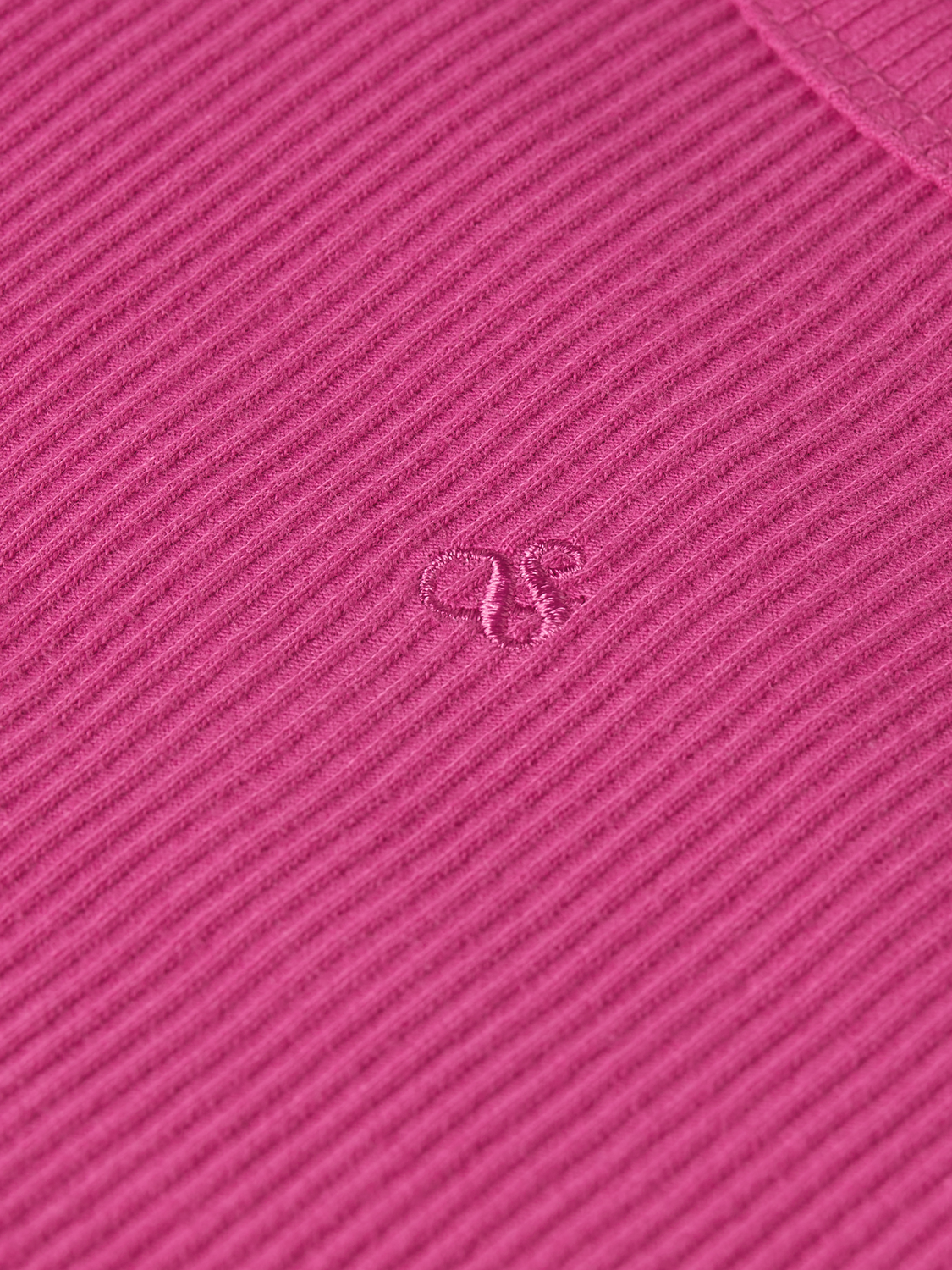 Girls Seasonal Essentials ribbed slim T-shirt