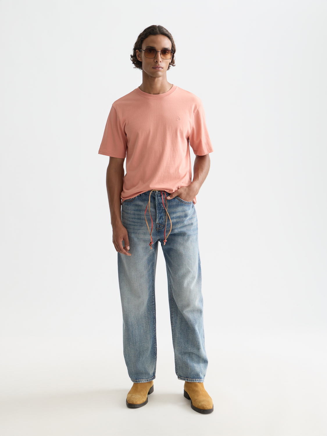 Seasonal Essentials logo T-shirt