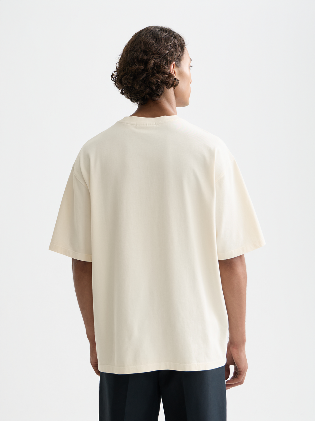 Cross-stitched artwork loose T-shirt