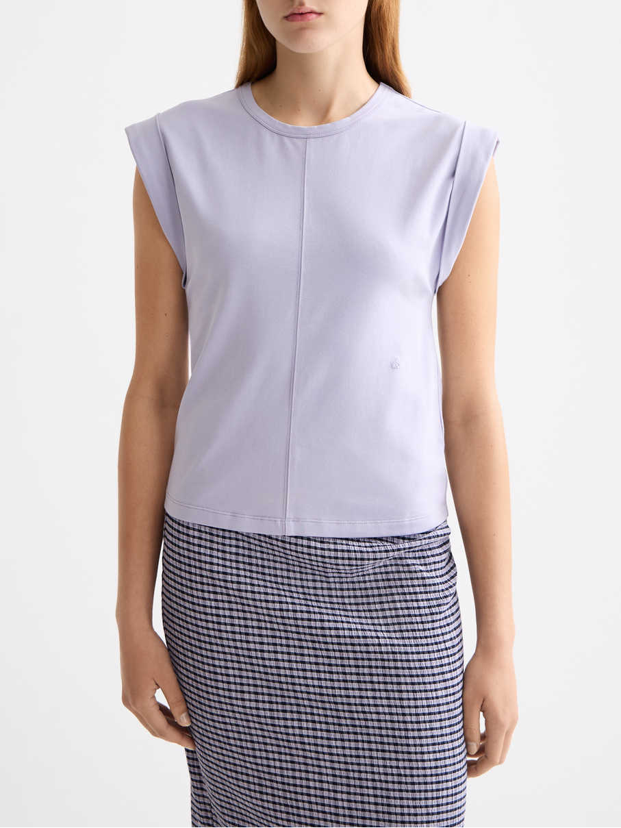Fitted rolled-up sleeve T-shirt