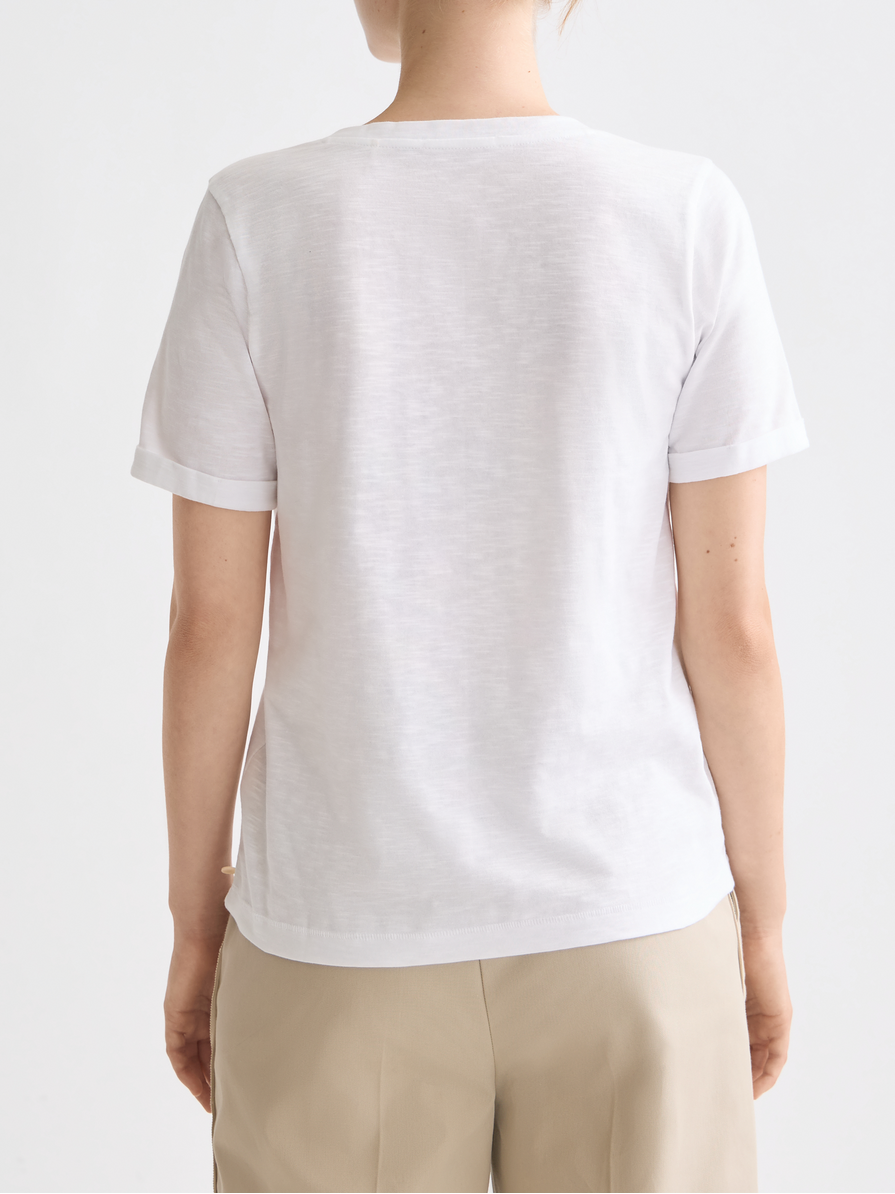 V-neck embroidered artwork T-shirt