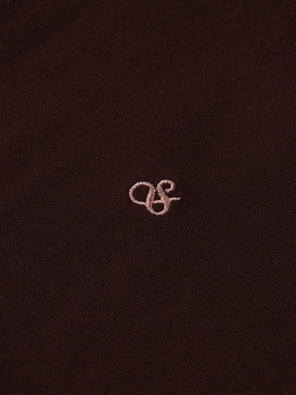 T-shirt with shaping