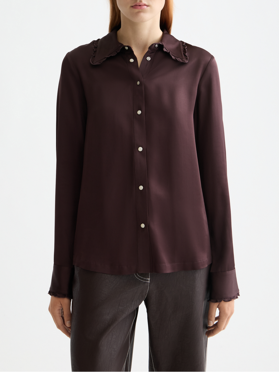 Ruffle collar shirt