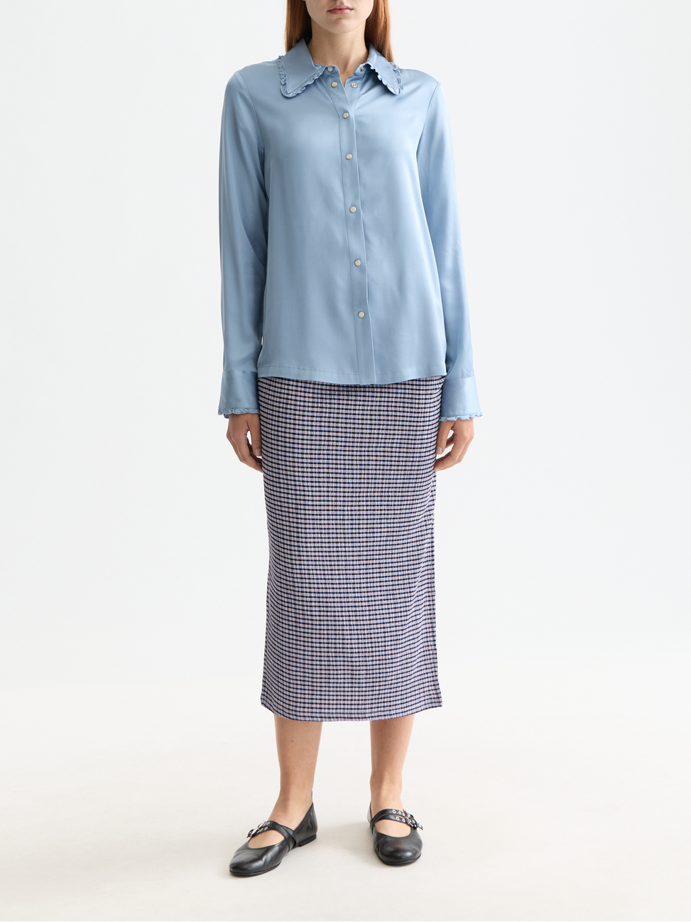 Ruffle collar shirt