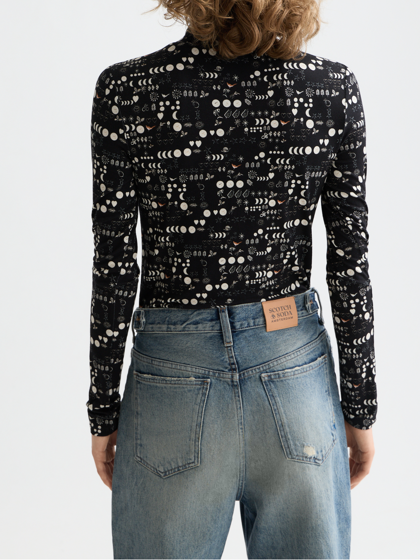 All over printed mock neck long sleeve T-shirt