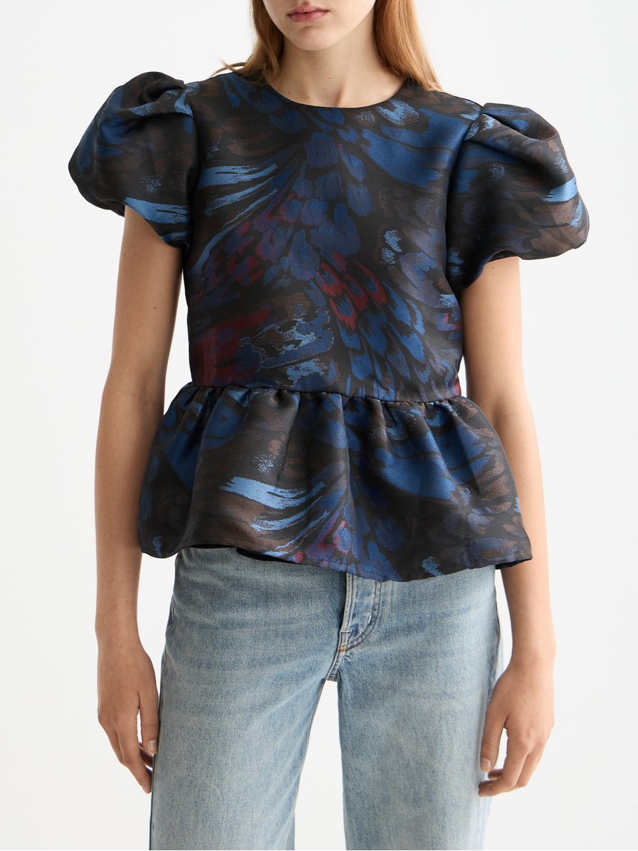 Short sleeve top with peplum