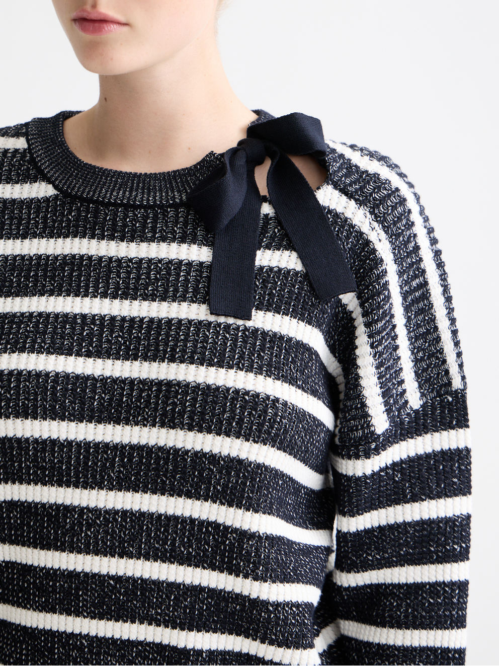 Stripe tie neck pullover