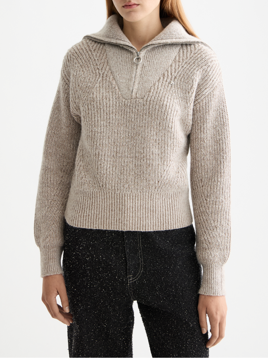 Half zip pullover