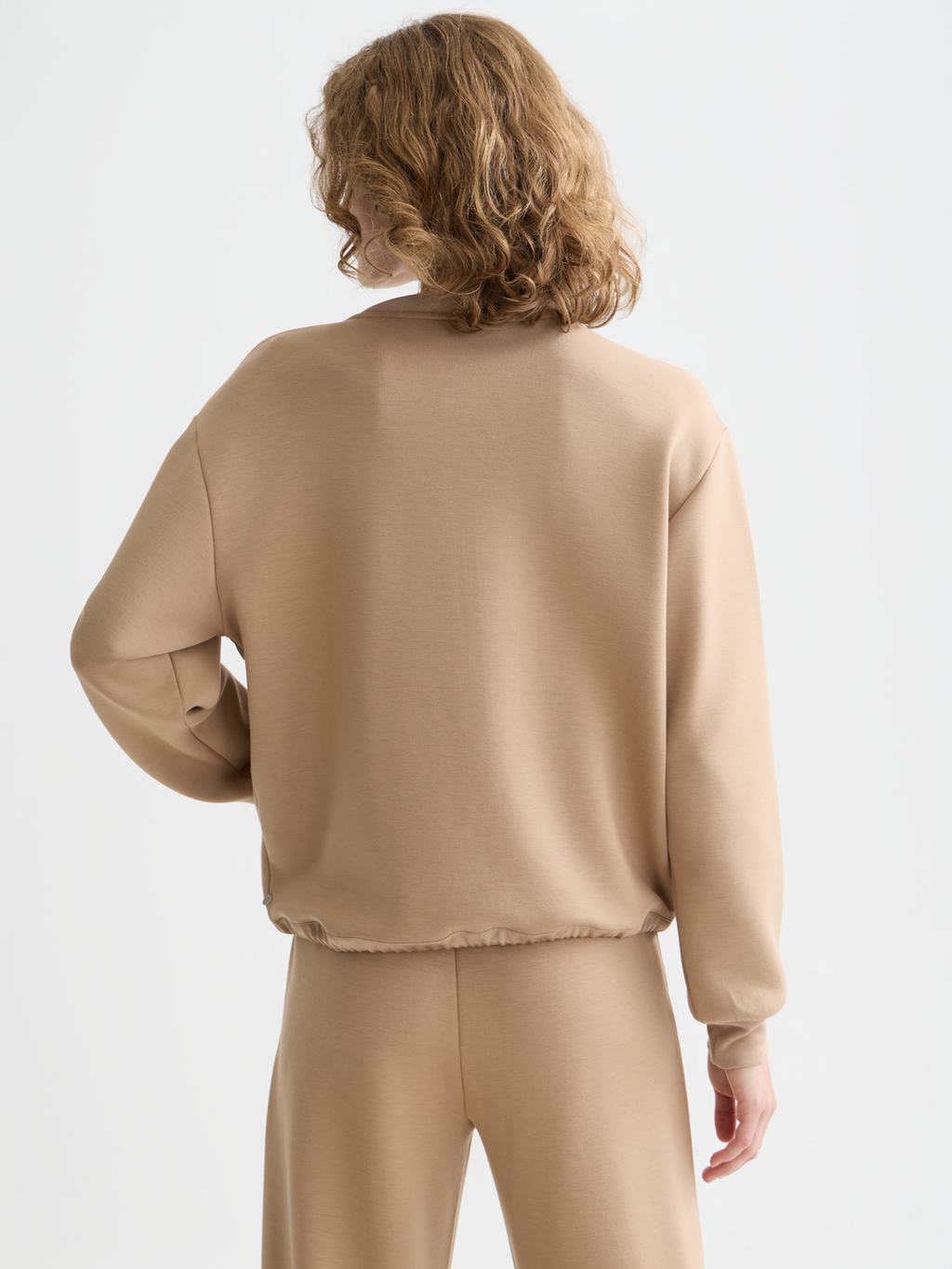 Modal jersey bomber