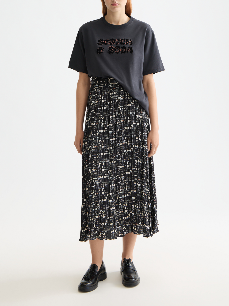 pleat midi skirt